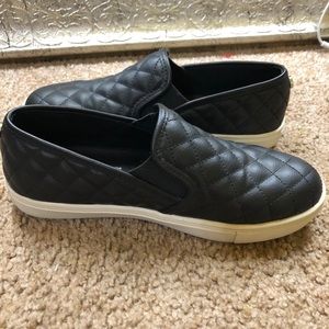 Steve Madden size 7